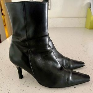 Italian Ann Taylor Booties